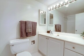 Prime Crystal City Apartments