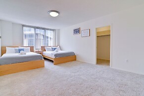 Prime Crystal City Apartments