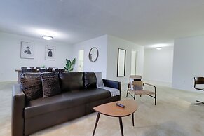 Prime Crystal City Apartments