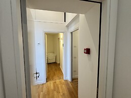 History Suite Essence