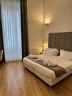 History Suite Essence