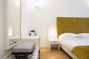 History Suite Essence