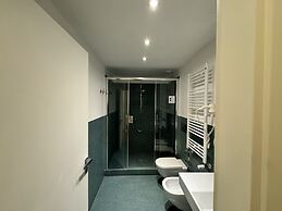 History Suite Essence