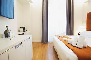 History Suite Essence