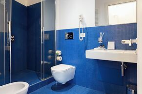 History Suite Essence