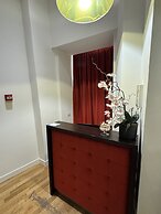 History Suite Essence