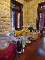 Laklouk 1808 lodge by Hansa