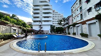 Partial Seaview Studio on 11 Floor Near Jungceylon, Bangla Street