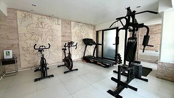 Partial Seaview Studio on 11 Floor Near Jungceylon, Bangla Street