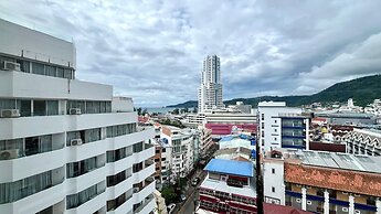 Partial Seaview Studio on 11 Floor Near Jungceylon, Bangla Street