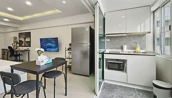 Heritage - Modern Studio Shared Pool, City Centre