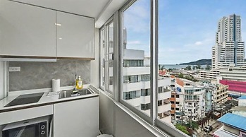 Heritage - Modern Studio Shared Pool, City Centre