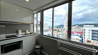 Partial Seaview Studio on 11 Floor Near Jungceylon, Bangla Street
