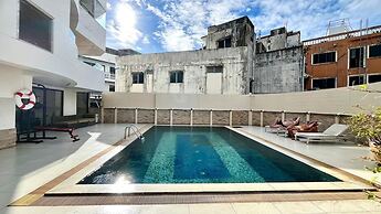 Partial Seaview Studio on 11 Floor Near Jungceylon, Bangla Street