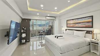 Heritage - Modern Studio Shared Pool, City Centre