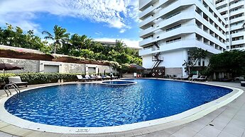 Partial Seaview Studio on 11 Floor Near Jungceylon, Bangla Street