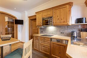 Nice Apartment With Balcony