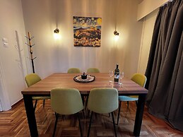 Caryatids Luxury Apartment