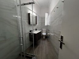 Caryatids Luxury Apartment