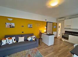 Studio With Balcony in Bovisa Milan