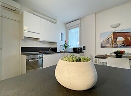 Studio With Balcony in Bovisa Milan