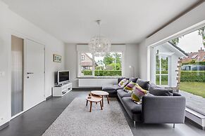 Nice Villa in Koksijde With Garden