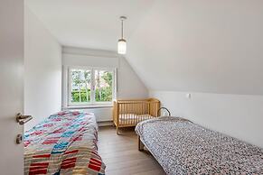 Nice Villa in Koksijde With Garden