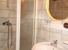 Crikvenica Apartments and Rooms With Sea View