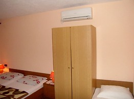 Crikvenica Apartments and Rooms With Sea View