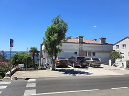 Fashonable and Trendy Apartments Crikvenica