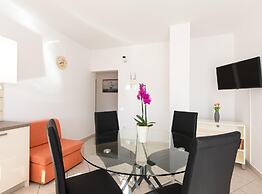 Scenic Elegant Apartments Krk With Balcony and Pool