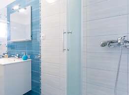 Scenic Elegant Apartments Krk With Balcony and Pool