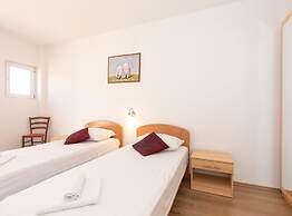 Scenic Elegant Apartments Krk With Balcony and Pool