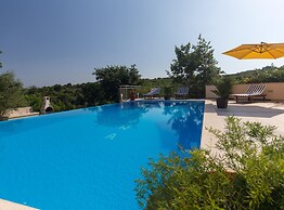 Scenic Elegant Apartments Krk With Balcony and Pool