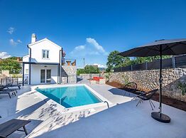 Luxury Krk Villa With Private Pool and Gardens
