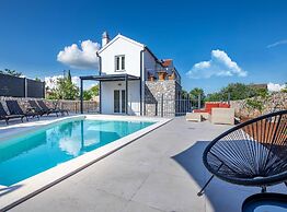 Luxury Krk Villa With Private Pool and Gardens