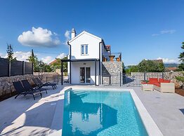 Luxury Krk Villa With Private Pool and Gardens