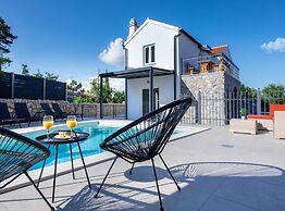Luxury Krk Villa With Private Pool and Gardens