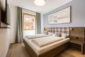 Nice Lodge With Balcony