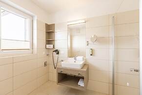 Superior Chalet With Finnish Sauna