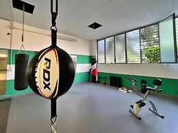 Apt for 4 With Gym, Bovisa Milan