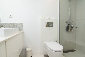 Lovely Apartment With Shared Pool