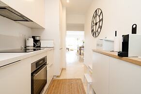 Lovely Apartment With Shared Pool