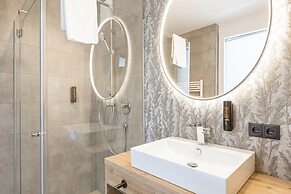 Apartment in Fugen With Balcony