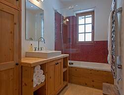 Chalet Baker Vacation Home