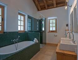 Chalet Baker Vacation Home