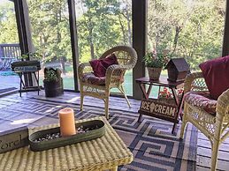 Hot Tub + Family Reunion: Spacious Retreat!