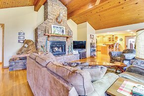 Hot Tub + Family Reunion: Spacious Retreat!