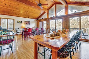 Hot Tub + Family Reunion: Spacious Retreat!