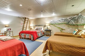Hot Tub + Family Reunion: Spacious Retreat!